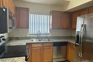 1687 SE Pomeroy St, Stuart, FL 34997 - Photo 5