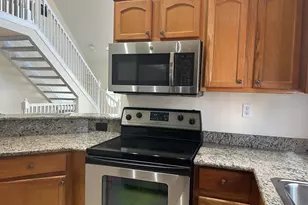 1687 SE Pomeroy St, Stuart, FL 34997 - Photo 5