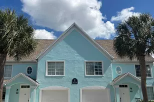 1687 SE Pomeroy St, Stuart, FL 34997 - Photo 1