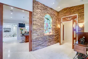 1191 Emerald Ln, Singer Island, FL 33404 - Photo 3