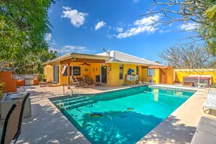 1191 Emerald Ln, West Palm Beach, FL 33404 - Photo 3