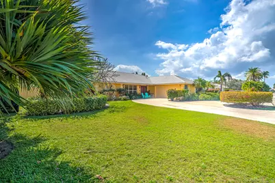 1191 Emerald Lane, Singer Island, FL 33404 - Photo 57