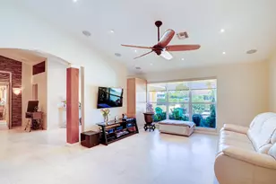 1191 Emerald Ln, Singer Island, FL 33404 - Photo 5