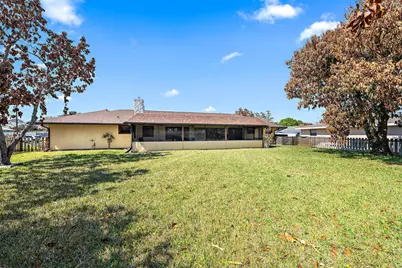 122 N Naranja Avenue, Port Saint Lucie, FL 34983 - Photo 19