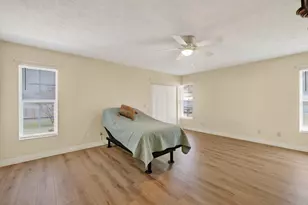 2477 SW Chestnut Ln, Port Saint Lucie, FL 34953 - Photo 17