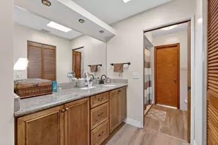 2477 SW Chestnut Ln, Port Saint Lucie, FL 34953 - Photo 21