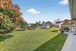 2477 SW Chestnut Ln, Port Saint Lucie, FL 34953 - Photo 31