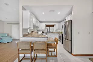 2477 SW Chestnut Ln, Port Saint Lucie, FL 34953 - Photo 11