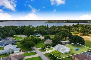 910 Liberty Ln, Auburndale, FL 33823 - Photo 5