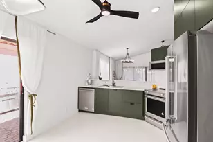 13266 St Tropez Cir, Palm Beach Gardens, FL 33410 - Photo 9