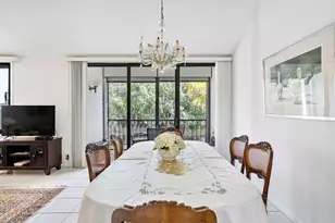 3706 Bridgewood Dr, Boca Raton, FL 33434 - Photo 11