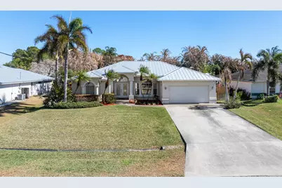 737 SW Dalton Circle, Port Saint Lucie, FL 34953 - Photo 5