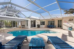 737 SW Dalton Cir, Port Saint Lucie, FL 34953 - Photo 1