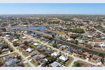 737 SW Dalton Circle, Port Saint Lucie, FL 34953 - Photo 43