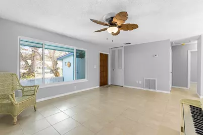45 1st Court SW, Vero Beach, FL 32962 - Photo 5