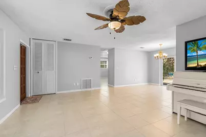 45 1st Court SW, Vero Beach, FL 32962 - Photo 7