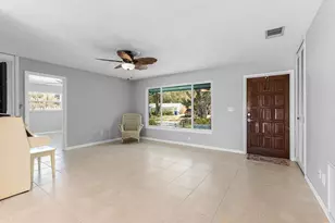 45 1st Ct SW, Vero Beach, FL 32962 - Photo 9