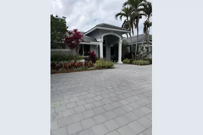 5761 Paddington Way, Boca Raton, FL 33496 - Photo 1