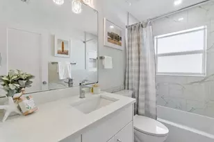 2846 NE 35th Ct, Lighthouse Point, FL 33064 - Photo 13