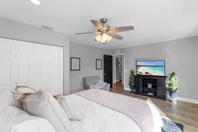 7937 Ridgewood Drive, Lake Worth, FL 33467 - Photo 13