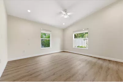 530 NE 3rd Avenue, Delray Beach, FL 33444 - Photo 17