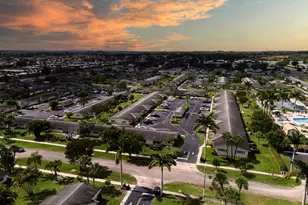 2693 Emory Dr E, West Palm Beach, FL 33415 - Photo 27