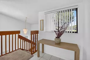 10279 N Circle Lake Dr, Boynton Beach, FL 33437 - Photo 5