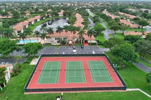 10279 N Circle Lake Dr, Boynton Beach, FL 33437 - Photo 33