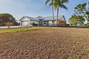 8525 SW 9th St, Okeechobee, FL 34974 - Photo 5