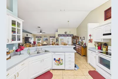 8525 SW 9th Street, Okeechobee, FL 34974 - Photo 15