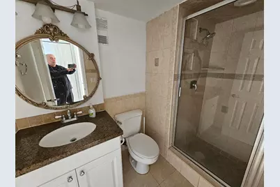 470 Executive Center Drive #2g, West Palm Beach, FL 33401 - Photo 11