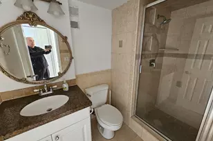 470 Executive Center Dr, West Palm Beach, FL 33401 - Photo 11