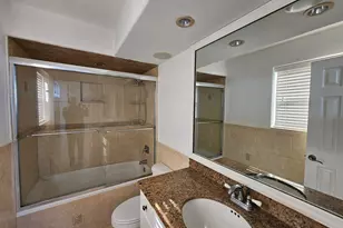 470 Executive Center Dr, West Palm Beach, FL 33401 - Photo 9