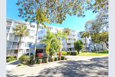 470 Executive Center Drive #2g, West Palm Beach, FL 33401 - Photo 1