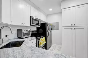 1008 Green Pine Blvd, West Palm Beach, FL 33409 - Photo 5