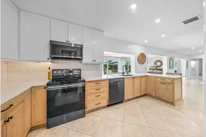 351 Colony Key Circle, Atlantis, FL 33462 - Photo 23