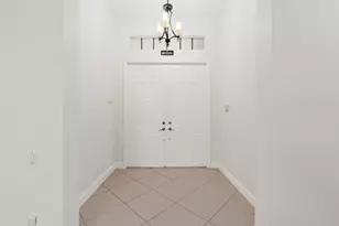 104 NW Rockbridge Ct, Port Saint Lucie, FL 34986 - Photo 3