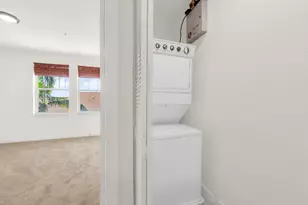 960 Millbrae 3 Ct, West Palm Beach, FL 33401 - Photo 21