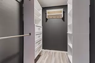 402 SE Castle Ct, Port Saint Lucie, FL 34952 - Photo 25