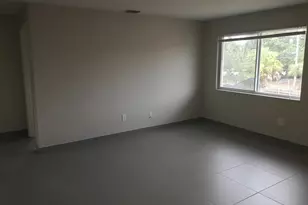 142 SW 8th Ave, Delray Beach, FL 33444 - Photo 7