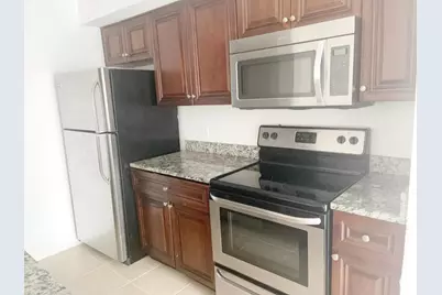 815 W Boynton Beach Boulevard #4-102, Boynton Beach, FL 33426 - Photo 7