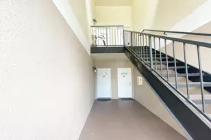 815 W Boynton Beach Blvd, Boynton Beach, FL 33426 - Photo 1