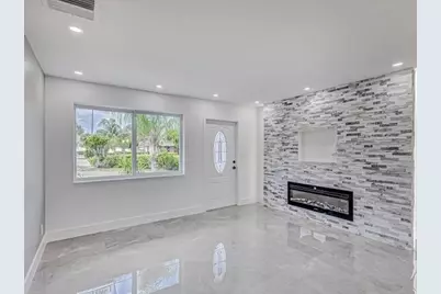 855 Date Palm Drive, Lake Park, FL 33403 - Photo 3