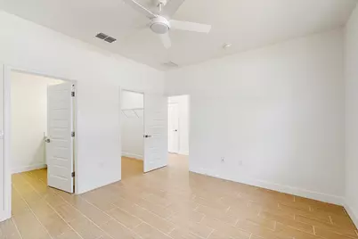 8526 102nd Court, Vero Beach, FL 32967 - Photo 17