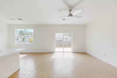 8526 102nd Court, Vero Beach, FL 32967 - Photo 13