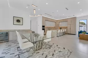 239 NE 11th St, Delray Beach, FL 33444 - Photo 11