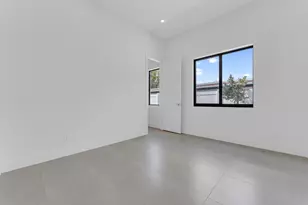 239 NE 11th St, Delray Beach, FL 33444 - Photo 21