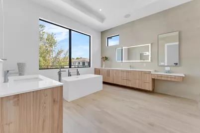 239 NE 11th Street, Delray Beach, FL 33444 - Photo 17