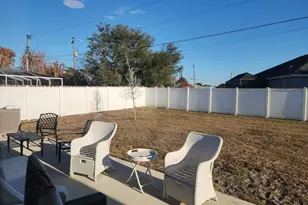 478 SW Copperfield Ave, Port Saint Lucie, FL 34953 - Photo 15