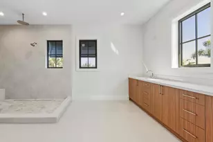 2442 Bay Cir, Palm Beach Gardens, FL 33410 - Photo 31